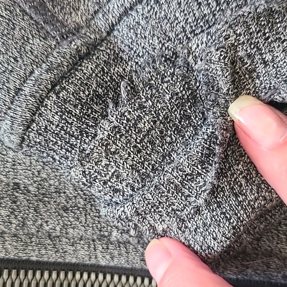 lululemon athletica Heathered Gray Scuba Hooded Jacket - Picture 5 of 7